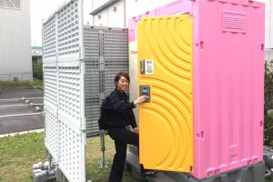 仮設トイレの歴史に「ピンク革命」。日野興業株式会社を知ってますか？