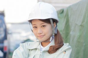 コン打ち後に「スナックのママ」に変身する若い女性建設技術者(けんせつ小町)の話