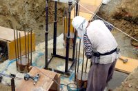 排水計画で起きた悲劇。掘削床より地下水位が低いと楽勝!?