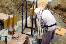 【予想外】「掘削床より地下水位が低いと楽勝!」はウソ。排水計画で起きた悲劇とは?