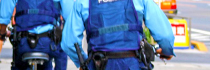 お金を盗んだヤツは逮捕以上！建設現場で執行された「最凶の処罰」