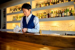 建設会社の社長が、毎夜バーカウンターに立つ理由とは？【秋田県・後藤建設】