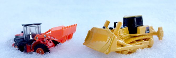 「コマツ vs 日立建機」株価対決の行方は？もし買うならどっち？