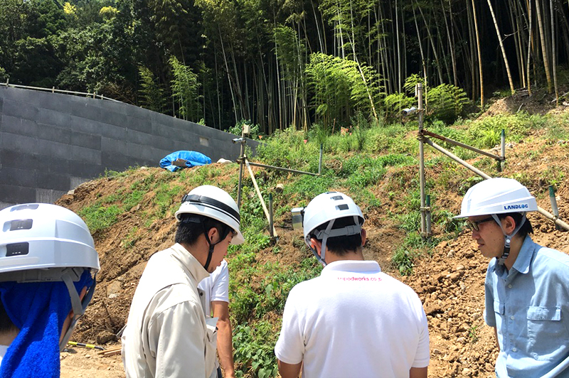 ランドログと開発実験中