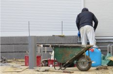 若い職人が給料を簡単に上げる3つの方法