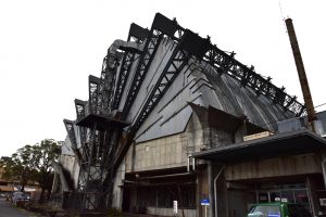 建築物の「寿命」は誰が決めるのか？　建築専門家という暴慢な部外者たち