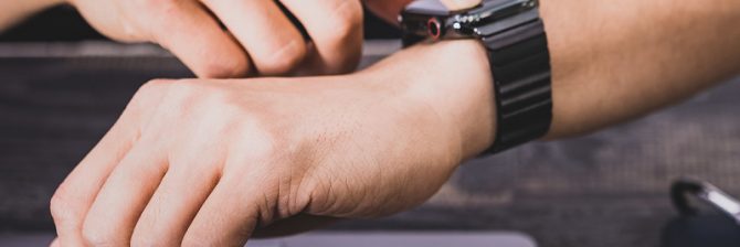 現場監督は、直ちに全員、「Apple Watch」をつけるべき