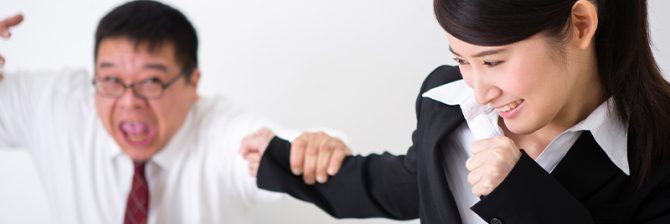 上司に1年間監視され、ムービーも撮影された、ゼネコン女性技術者のストーカー恐怖譚