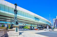 50年前の青空を取り戻す―。事業費3200億円の「首都高地下化」で日本橋を再生する