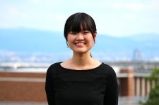 「ゼネコンは私にはムリ」「建築学科が第一志望」 ドボジョの卵 “ナナエさん” がそれでも土木を学ぶ理由