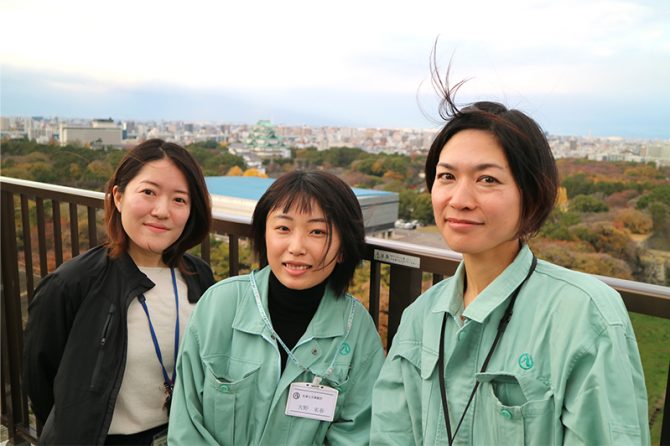 左から、鈴村真奈さん（名古屋市緑政土木局道路建設部道路建設課事業計画係技師）、天野来春さん（名古屋市緑政土木局名東土木事務所）、尾崎仁美さん（名古屋市緑政土木局千種土木事務所維持係長）