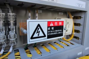 非公開: 「42Vは”死にボルト”」電気設備の点検で出会った大事故の芽