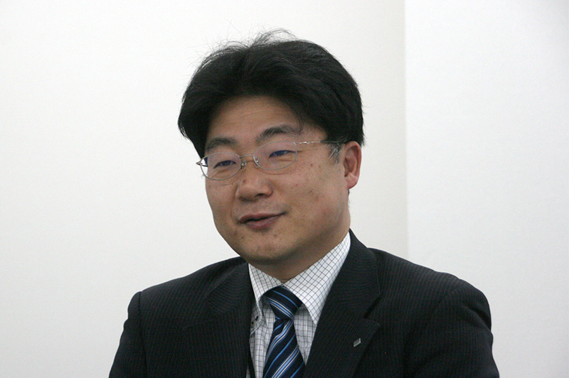 金田義久氏