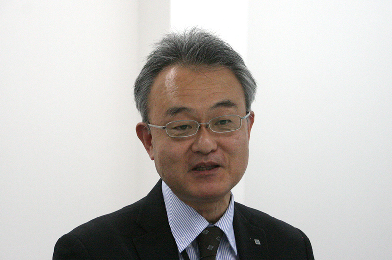 三輪哲也氏