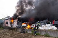 屋根防水工事で建屋全焼!? 職人の予想外すぎる行動で大惨事