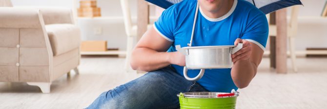 【みんなの失敗談】頭上から水が！ここマンションですけど！？