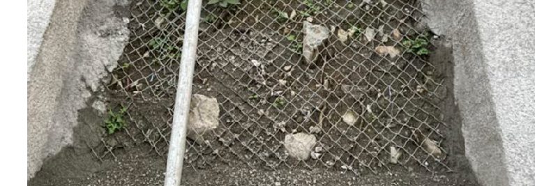 “なぜだろう？と思う事が大事” 法面工事の枠内清掃について考えてみた