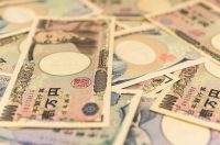 “冬のボーナス” 建設業界144万円で圧勝!全産業で100万超えは建設業だけ