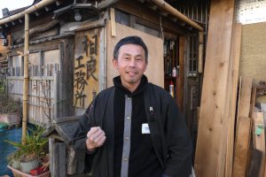 「徒弟制度でノイローゼ」「仕事が受注できない」… 宮大工業界の厳しいリアル