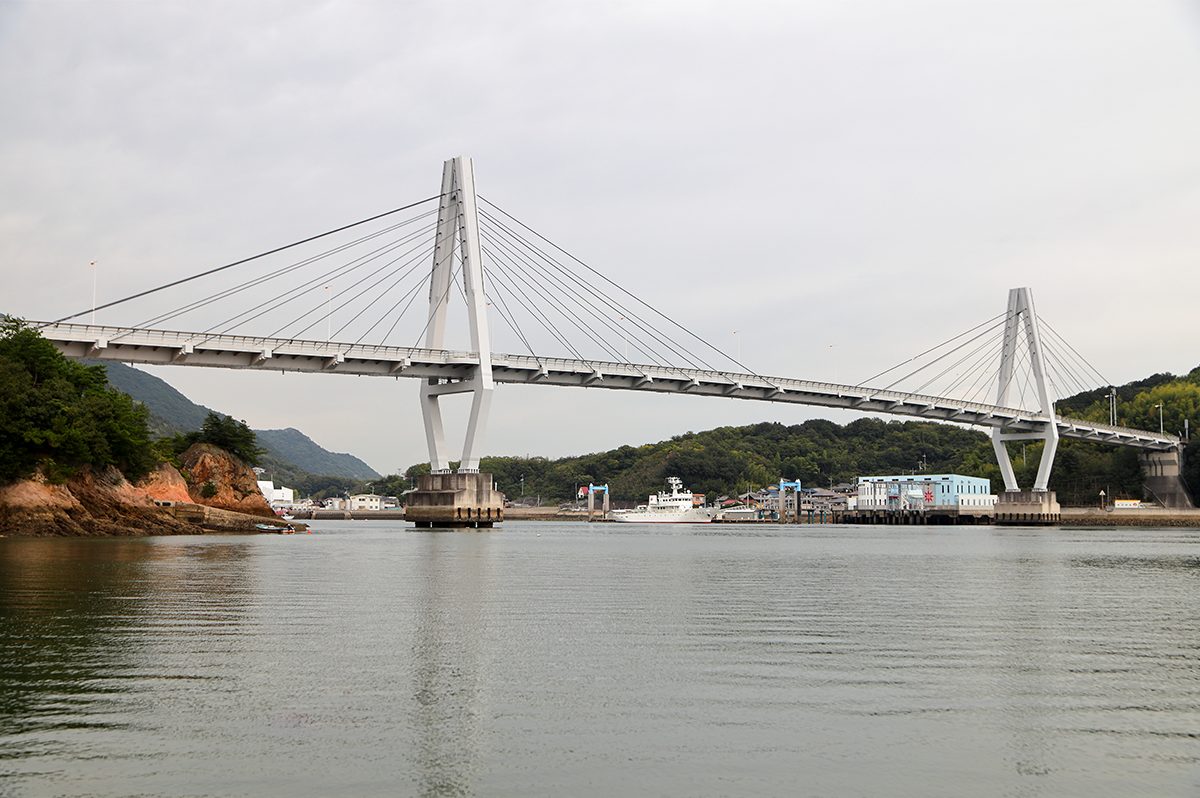 弓削大橋（画像提供：依田正広氏）