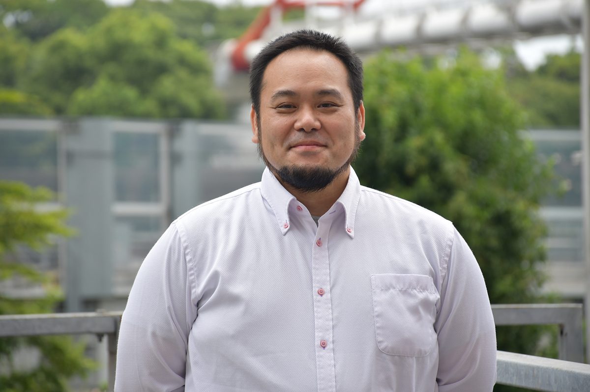 秋山さん
