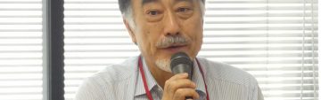 記者会見する土木学会インフラ体力診断小委員会の家田仁委員長