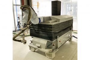 【大和ハウス工業】耐火被覆吹付作業のロボット開発で実用化に成功