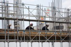 ベテラン職人にボロクソ言われていた新人が、1年間で見違えるほど成長して感動・・・！