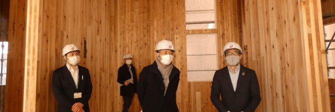 【大東建託】オリジナルCLT工法の4階建て賃貸住宅が上棟。脱炭素へ新たなステージに突入