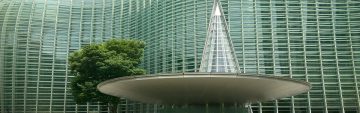 国立新美術館