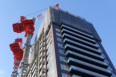 「無理！工期に間に合わない！」工程がチョー遅れたマンション新築工事の結末