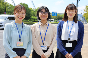 中国地方整備局の女性職員が語る。「道路の仕事は身近だし、親にも自慢できる」