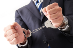 談合の代償はデカい。一度の過ちが人生を狂わせる