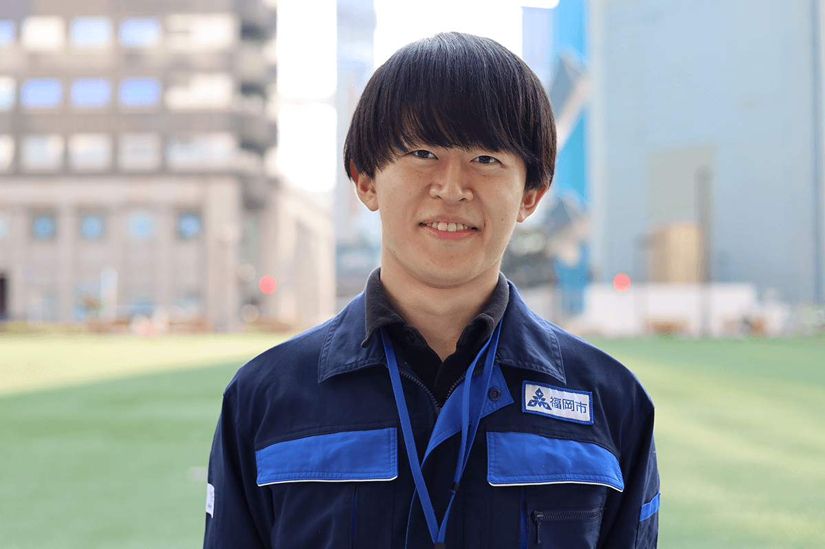 井手 直希(いで なおき)さん 福岡市道路下水道局建設部東部下水道課第1係 3年目