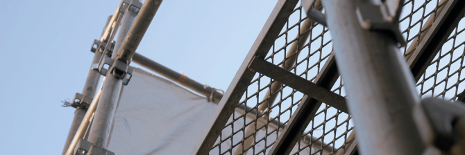 敏感な現場監督が事故を未然に防いでいる説