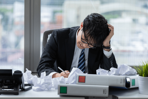 発注者の仕事に奔走し、面倒な仕事は下請けに押し付けるゼネコン