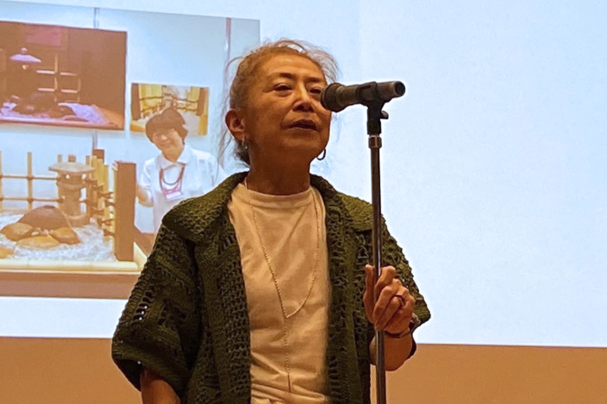 締めの挨拶を行った川口とし子日本建築上学会理事
