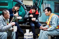 現場監督の昼メシの流儀。「ただ食べることだけが昼メシの時間ではない」