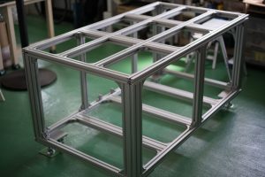 架台とは？役割やラックとの違いも簡単解説