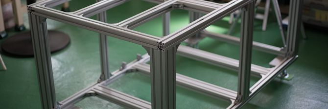 架台とは？役割やラックとの違いも簡単解説