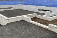 布基礎(ぬのきそ)とは?ベタ基礎との違い、見分け方を解説