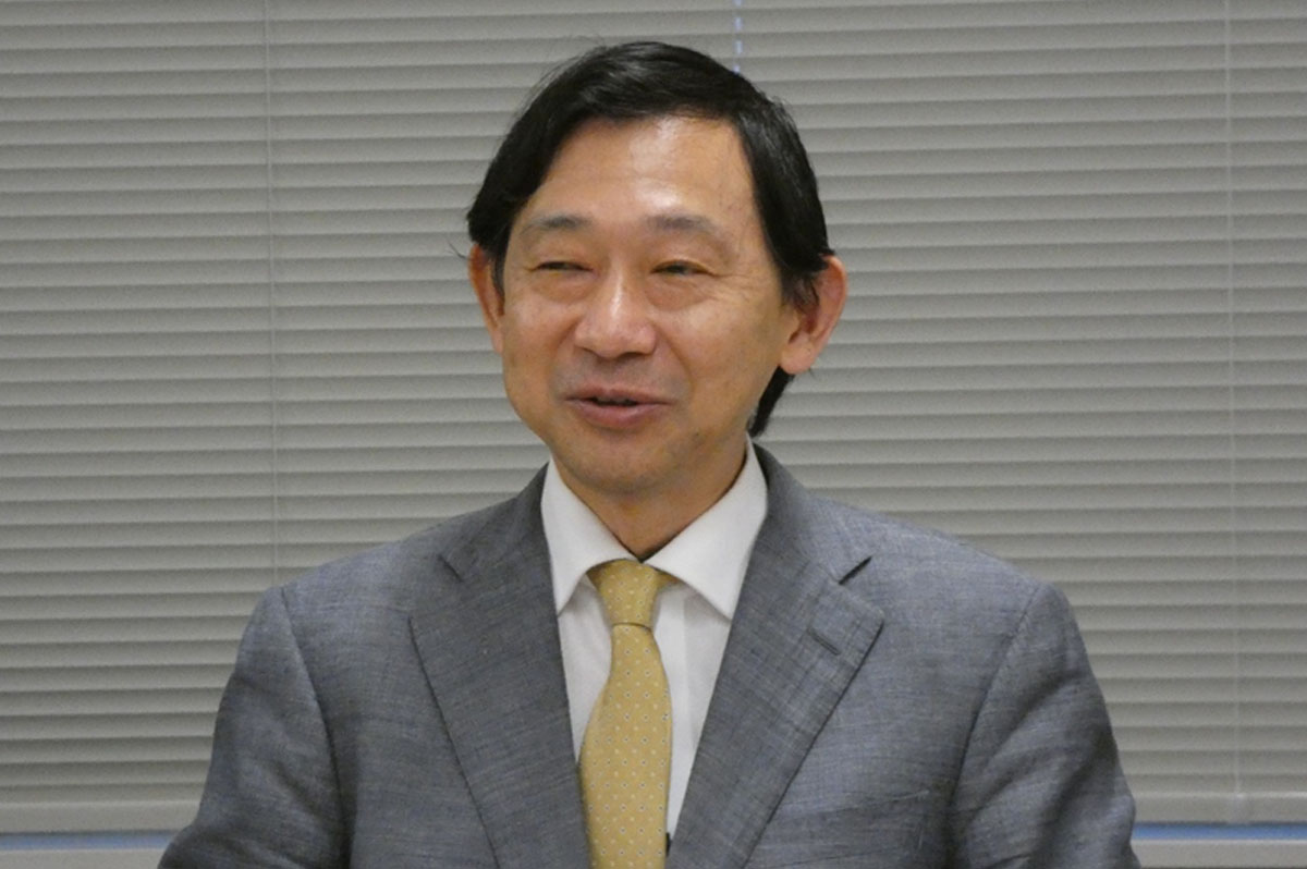 竹内徹会長(大賞選考委員会委員長)
