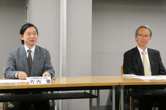 左から、竹内徹会長と川口健一副会長
