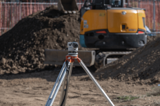 天端の高さが合わない！？自分の測量ミスが原因で、工事が一時中断に