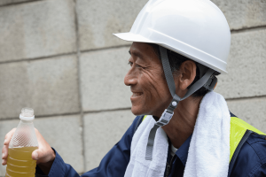 こんな「飲み物」は建設現場で嫌われる！ありがた迷惑な「差し入れ」とは？