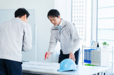 現場監督は、自分が一番安いと思っている