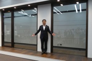 【YKK AP】国産木材を活用したトリプルガラス木製窓を戸建て・非木造向けに販売
