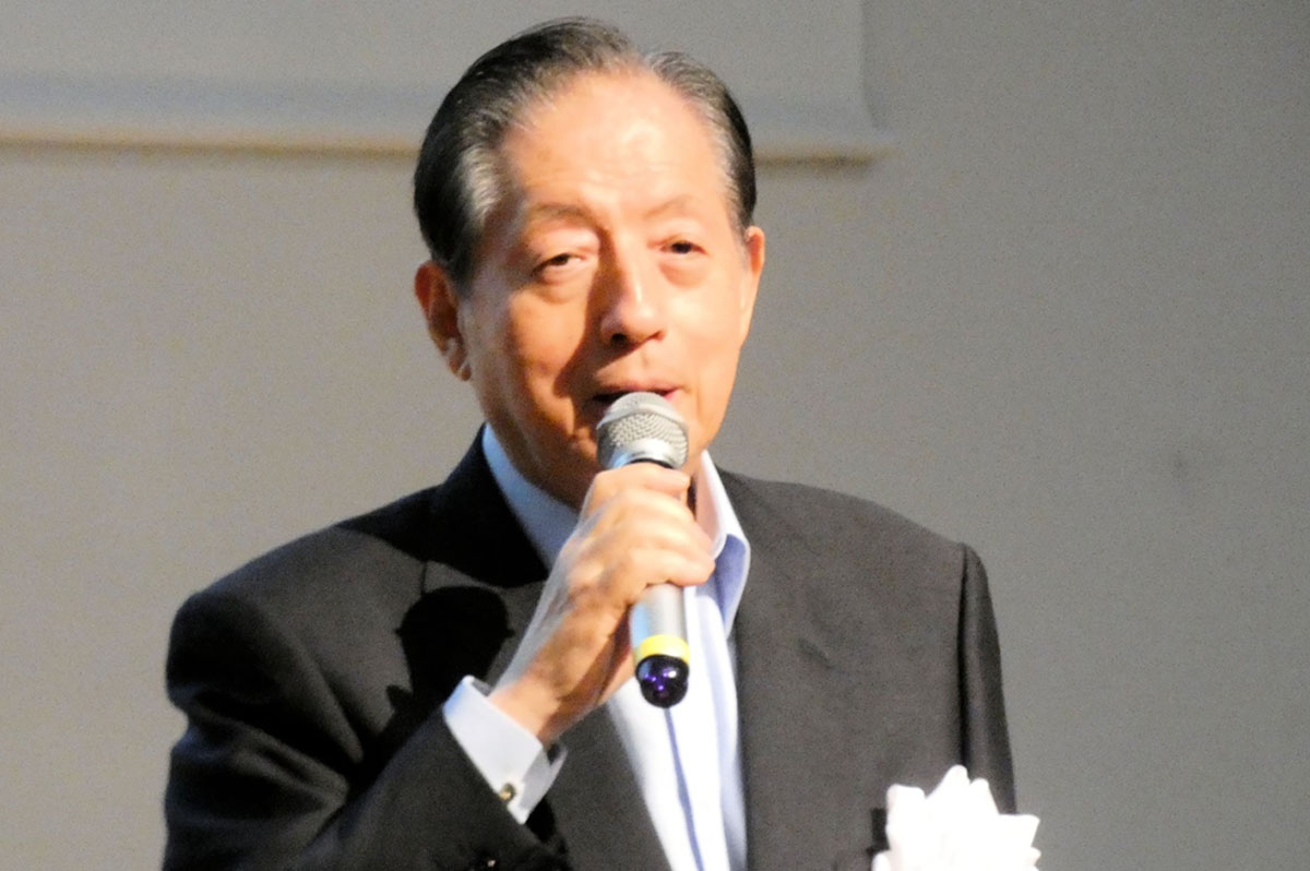 挨拶する太田昭宏・元国土交通大臣