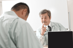 裁判長!建設業はなぜ口調が強いのでしょうか?