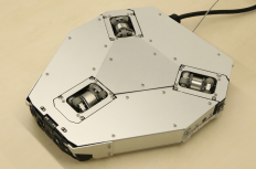 首都高D&Dなどが開発した「トンネルやもりん」。NATMトンネルの覆工コンクリート施工不良の撲滅なるか?
